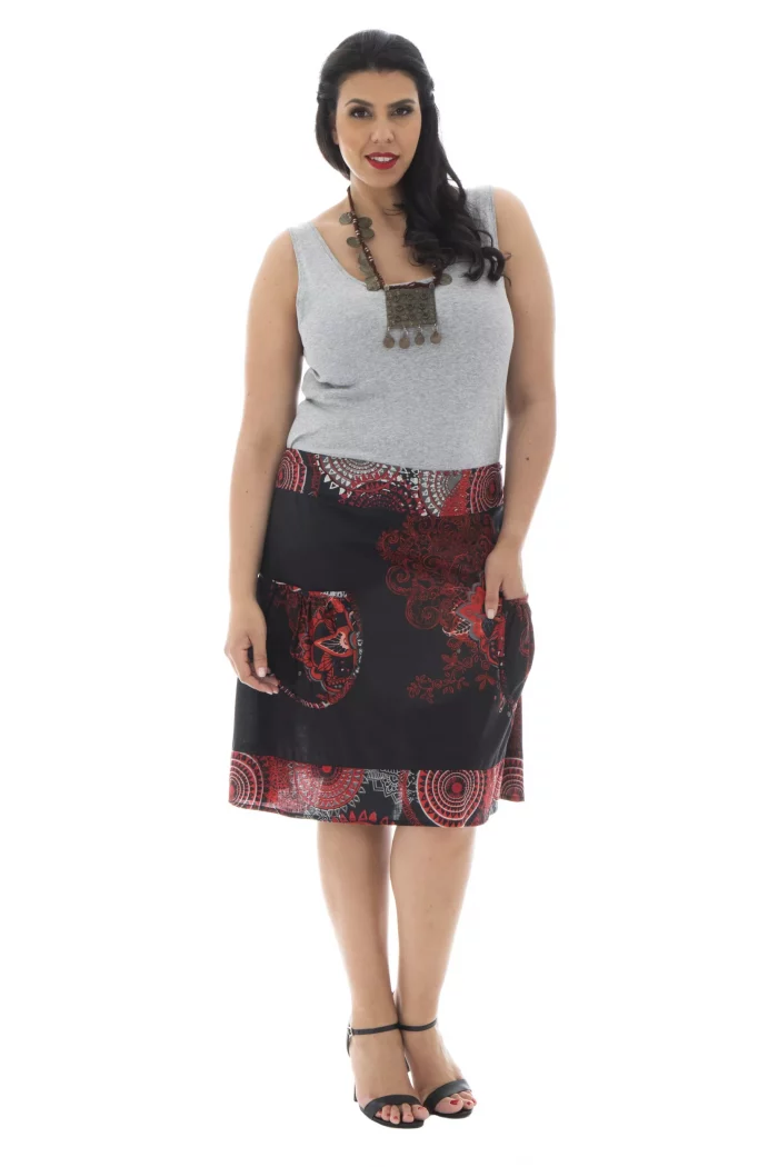 Jupe courte Noire à motifs ethniques rouges - JUP0026A – Image 1