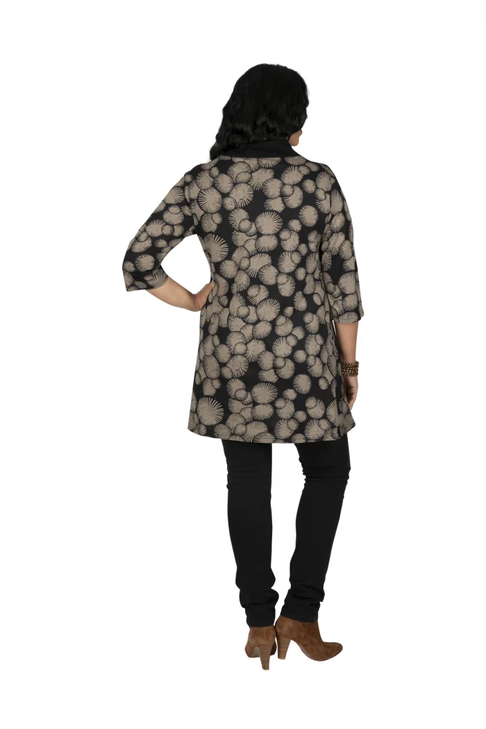 Tunique Noire à motifs beige à col en V - TUP6037E – Image 2