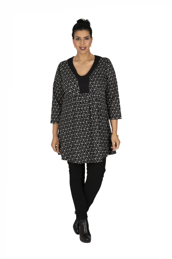 Tunique ethnique Noire à fleurs blanches - TUP6036D – Image 1