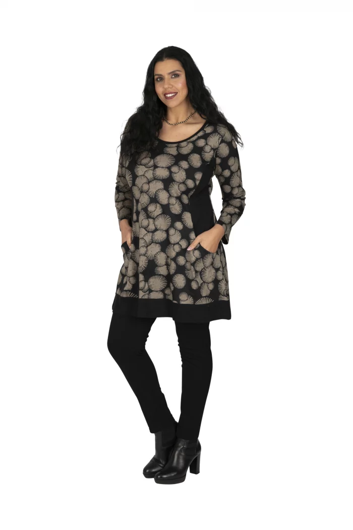 Tunique Noire à motifs beige à manches longue - TUP6034E – Image 1