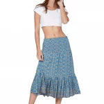 Jupe mi-longue à volant, motif floral bleu clair - MCJU0110A