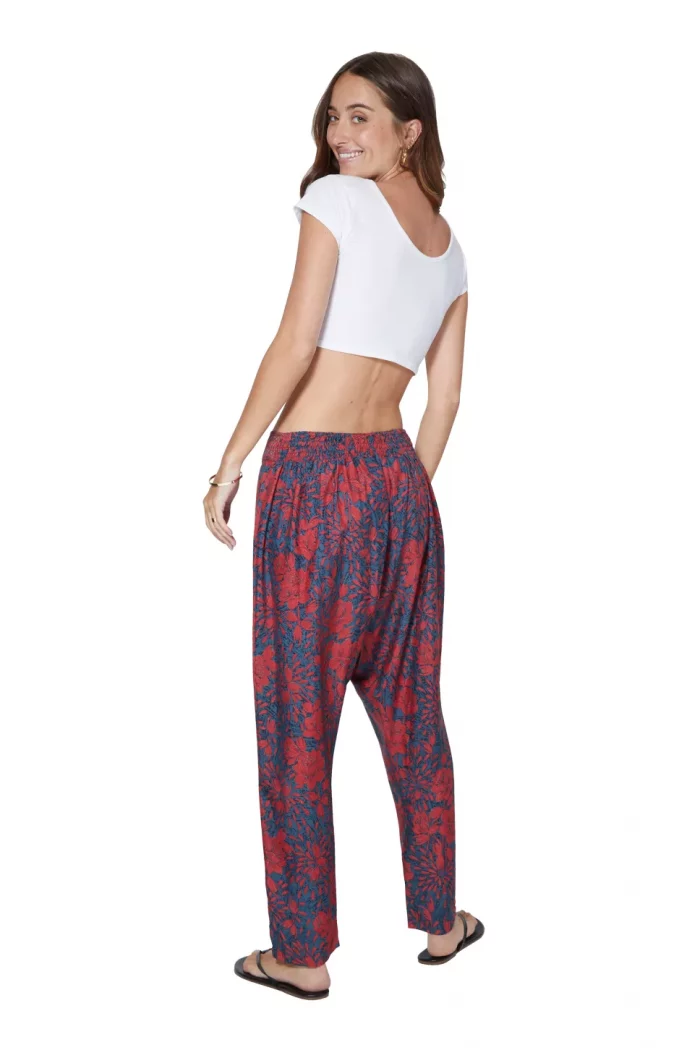 Pantalon gris aux fleurs bleues style sarouel - MCPA0111A – Image 2