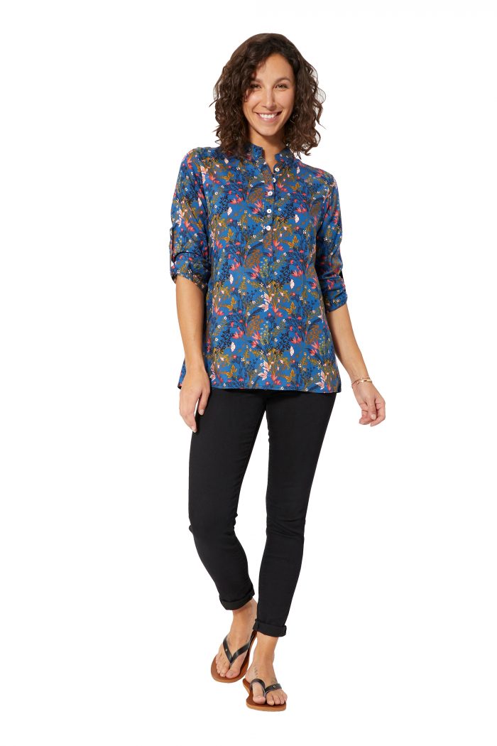 Blouse bleue à fleurs - TIPV0004B – Image 1