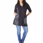 Gilet long à capuche noir motif blanc - SWP0210