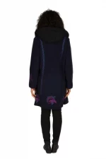 Manteau polaire noir motif bleu et rouge - VE4535 – Image 2